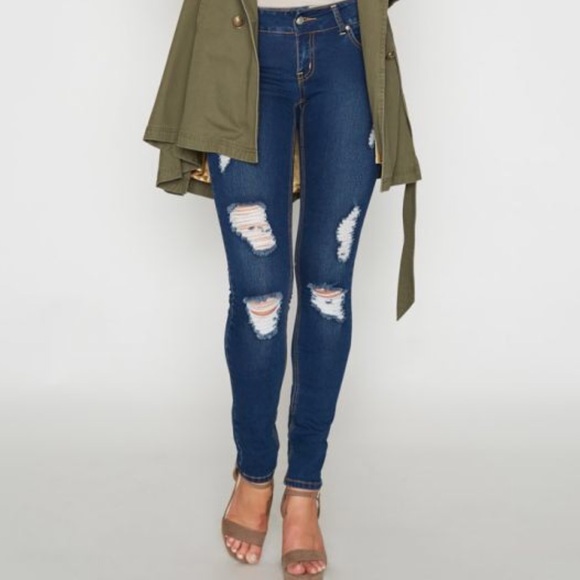 ALLOY Denim - Alloy Emma Mid Rise Booty Enhancer Destroyed Jeans